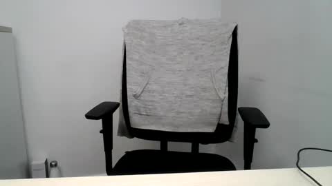 labelette007 online show from May 2026 11:38:01 AM