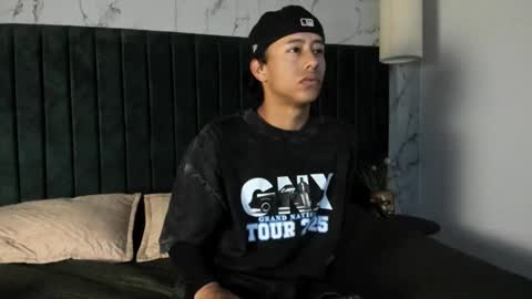 labrinthteasing online show from November 2025 12:20:01 PM