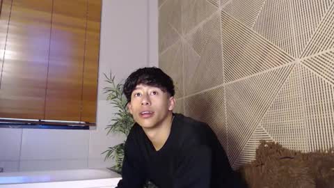 labrinthteasing online show from February 2026 12:12:01 PM