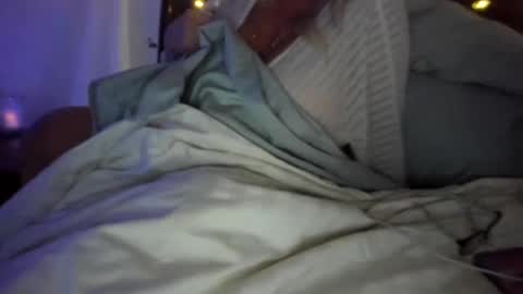 Lacey online show from January 2025 05:45:02 AM