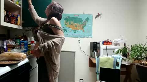 lacybell online show from March 2025 05:22:02 AM