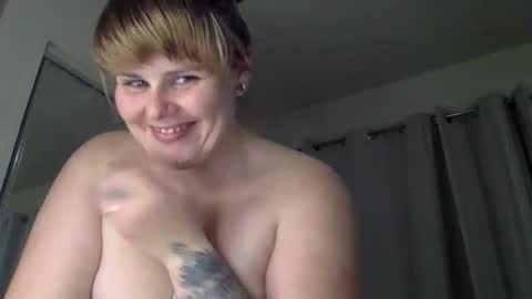 Lady J online show from December 2024 12:22:01 PM