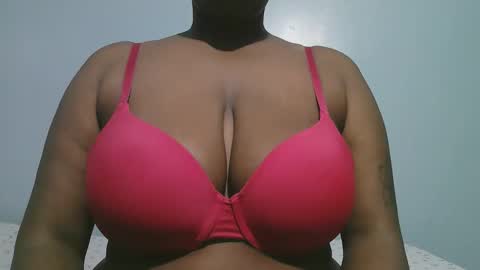 lady_dearra online show from February 2026 02:30:01 AM