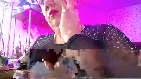 Lady Gloria online show from January 2025 12:44:02 PM