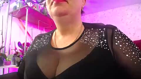 Lady Gloria online show from February 2025 09:47:02 AM