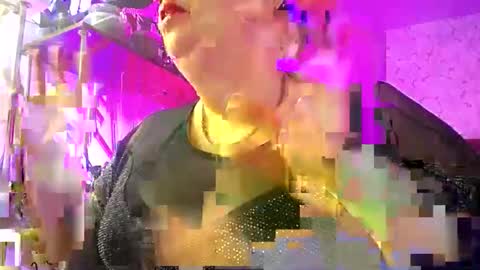 Snapshot of lady_gloria chatting on January 2026 05:11:02 AM Lady Gloria online show from January 2026 05:11:02 AM