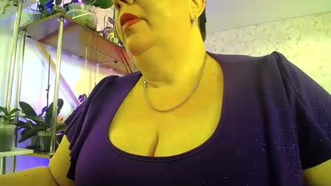 Snapshot of lady_gloria chatting on March 2026 12:51:02 PM Lady Gloria online show from March 2026 12:51:02 PM