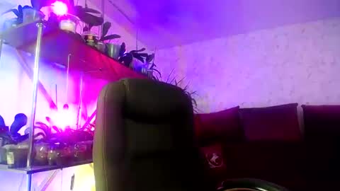 Lady Gloria online show from July 2026 08:21:02 AM