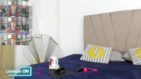 lady_miss___ online show from November 2025 01:28:02 PM