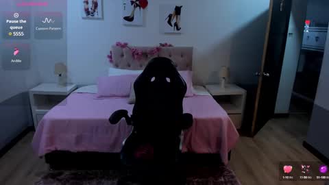 Lady  online show from March 2025 01:48:01 AM