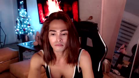 Snapshot of lady_sovereign chatting on December 2024 09:26:02 PM M MMY online show from December 2024 09:26:02 PM