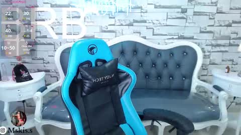 Snapshot of lady_violet_bridgerton_a chatting on February 2025 01:03:01 AM Lady Violet Bridgerton online show from February 2025 01:03:01 AM