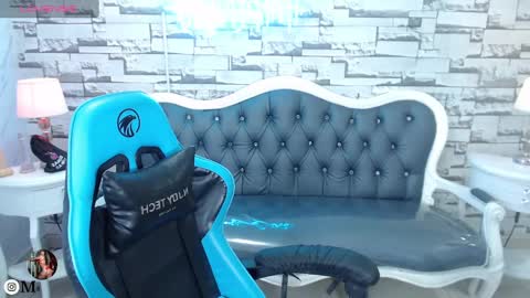 Snapshot of lady_violet_bridgerton_a chatting on February 2025 10:04:02 PM Lady Violet Bridgerton online show from February 2025 10:04:02 PM