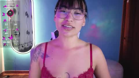 Snapshot of lady_violet_bridgerton_a chatting on September 2025 10:36:01 PM Lady Violet Bridgerton online show from September 2025 10:36:01 PM