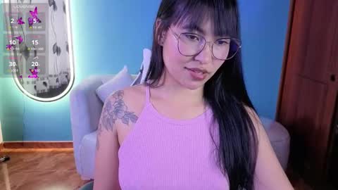 Snapshot of lady_violet_bridgerton_a chatting on October 2025 08:09:02 PM Lady Violet Bridgerton online show from October 2025 08:09:02 PM