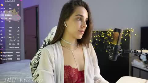 lady_white_snake online show from January 2025 10:20:01 AM