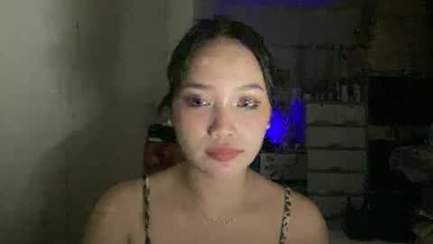 yuki hermosa online show from September 2025 02:43:01 PM