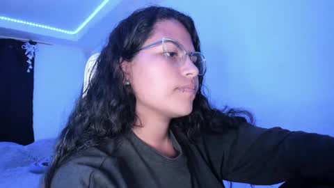 Snapshot of ladybrown_16 chatting on January 2025 05:10:01 AM Lady online show from January 2025 05:10:01 AM