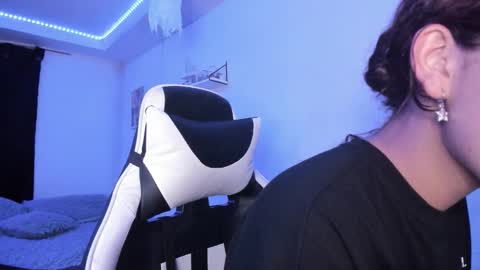 Snapshot of ladybrown_16 chatting on October 2025 02:28:01 AM Lady online show from October 2025 02:28:01 AM