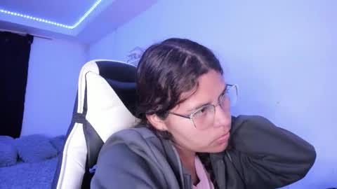 Snapshot of ladybrown_16 chatting on November 2025 05:51:02 AM Lady online show from November 2025 05:51:02 AM