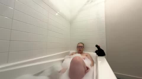 LadyCherieLynn online show from January 2026 04:42:02 PM