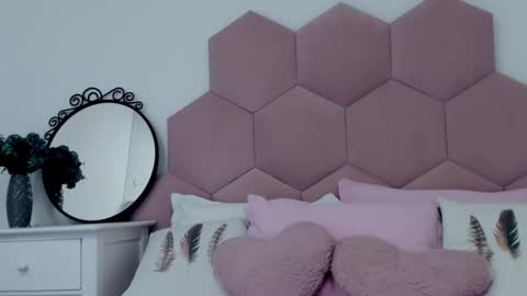 Lia online show from February 2025 08:12:02 AM