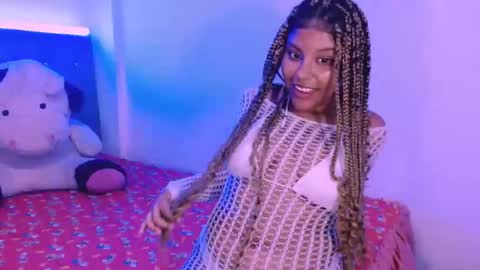 laura online show from March 2026 05:13:01 AM