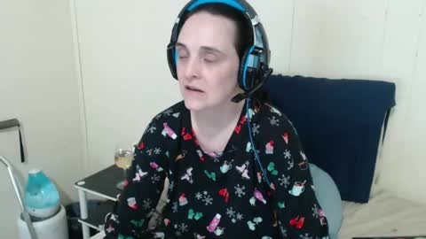 LadySlate online show from December 2024 12:25:01 AM