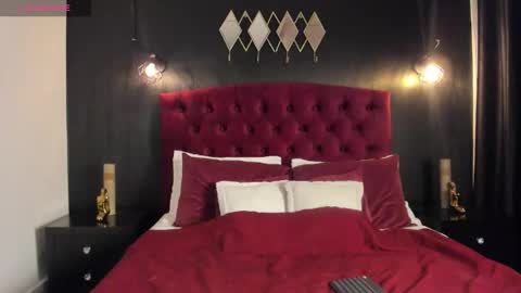 Snapshot of laia_jonees chatting on November 2025 11:56:01 AM Laia online show from November 2025 11:56:01 AM