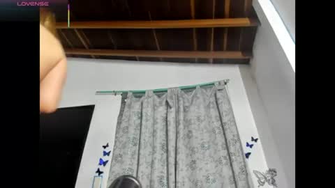Snapshot of laila_laly chatting on June 2026 04:10:01 PM Leila Laly online show from June 2026 04:10:01 PM