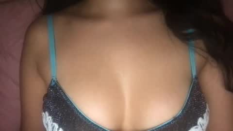 Snapshot of lailayousef chatting on January 2025 06:02:02 AM Laila Yousef online show from January 2025 06:02:02 AM