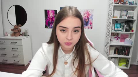 Snapshot of lain__ chatting on January 2025 12:25:01 AM Kira online show from January 2025 12:25:01 AM