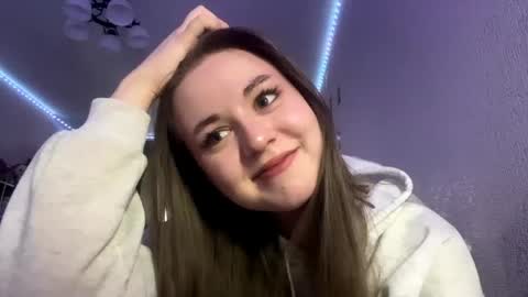 Snapshot of lakishalatzig chatting on April 2026 12:34:02 PM Zofia online show from April 2026 12:34:02 PM