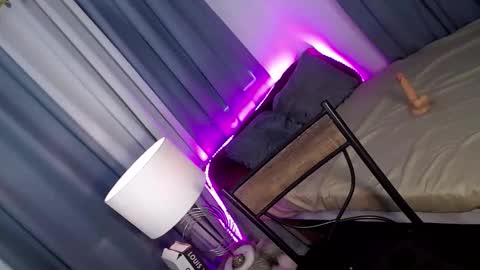 Elle 3 online show from January 2025 02:59:01 AM