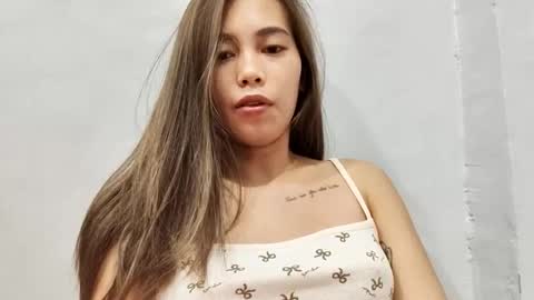 Snapshot of lalaineexx chatting on January 2026 06:55:02 PM Bellaaa 333 online show from January 2026 06:55:02 PM