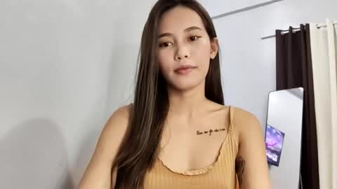 Snapshot of lalaineexx chatting on January 2026 01:38:01 PM Bellaaa 333 online show from January 2026 01:38:01 PM