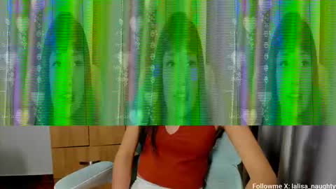 Snapshot of lalisa_manoban chatting on October 2025 04:25:02 PM Lisa online show from October 2025 04:25:02 PM