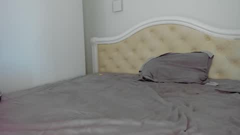 Snapshot of lallie_ chatting on September 2025 03:15:02 PM Lallie  online show from September 2025 03:15:02 PM