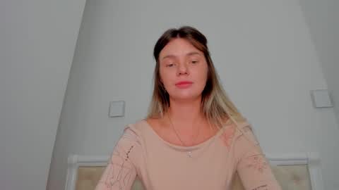 Snapshot of lallie_ chatting on November 2025 12:39:02 PM Lallie online show from November 2025 12:39:02 PM