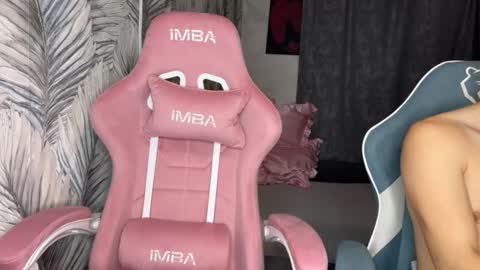 Snapshot of lallyrose69 chatting on December 2025 01:07:01 PM lallyrose69 online show from December 2025 01:07:01 PM