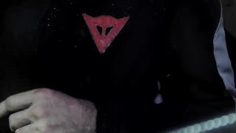 Snapshot of laltro33 chatting on November 2025 09:20:01 PM Markazzo73 online show from November 2025 09:20:01 PM