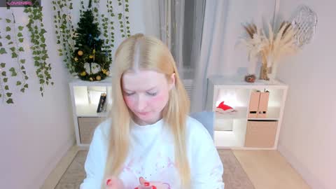 Laly online show from January 2025 04:39:01 PM