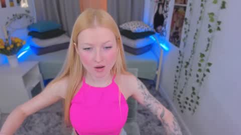 Laly online show from January 2025 03:46:02 PM