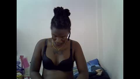 Snapshot of lamensha chatting on September 2025 08:27:02 AM lamensha online show from September 2025 08:27:02 AM