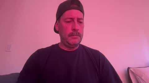 Snapshot of lampin1 chatting on April 2026 04:40:02 PM lampin1 online show from April 2026 04:40:02 PM