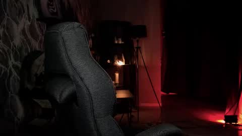 just call me Lana  and her security online show from March 2026 08:31:01 AM