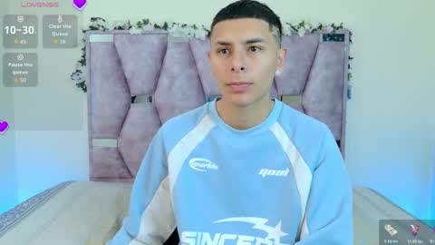 Lana online show from November 2025 10:15:02 AM