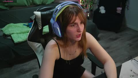 Snapshot of lana_del_kay chatting on January 2025 05:23:02 PM Kay online show from January 2025 05:23:02 PM