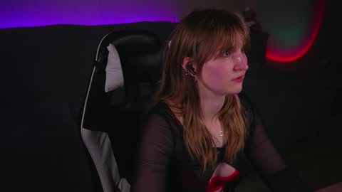 Snapshot of lana_del_kay chatting on October 2025 07:36:02 PM Kay online show from October 2025 07:36:02 PM