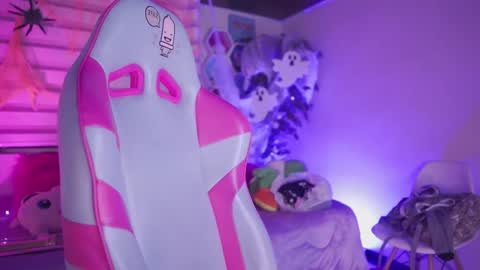 Snapshot of lana_dreams_ chatting on October 2025 12:41:02 AM Lana online show from October 2025 12:41:02 AM